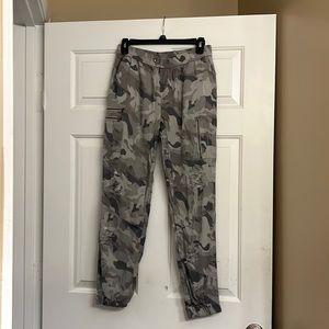 camo cargo pants